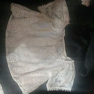 Off white Hollister crop top